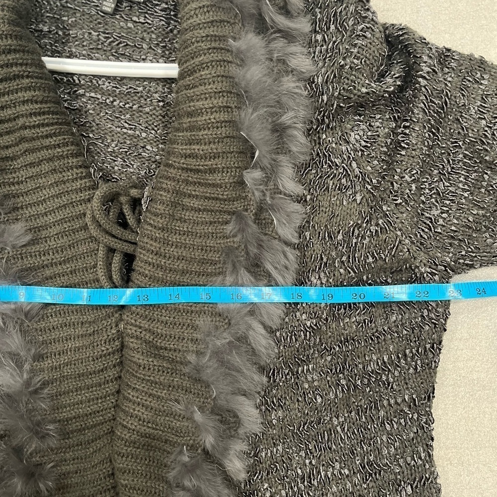 [2XL]Sioni Snap Button Rabbit Fur Trim Mixed Texture Cardigan - Picture 12 of 13